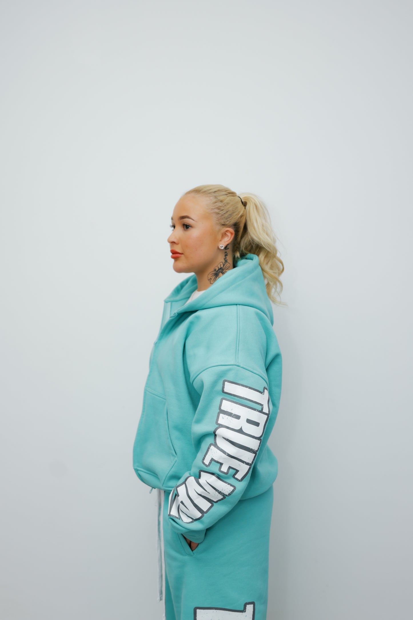 TRUEWAVE MINT/AQUA GREEN ZIP HOODIE