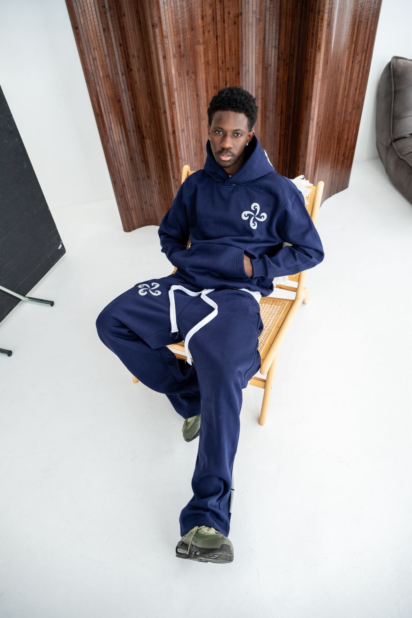 Truewave Navy Blue Hoddie