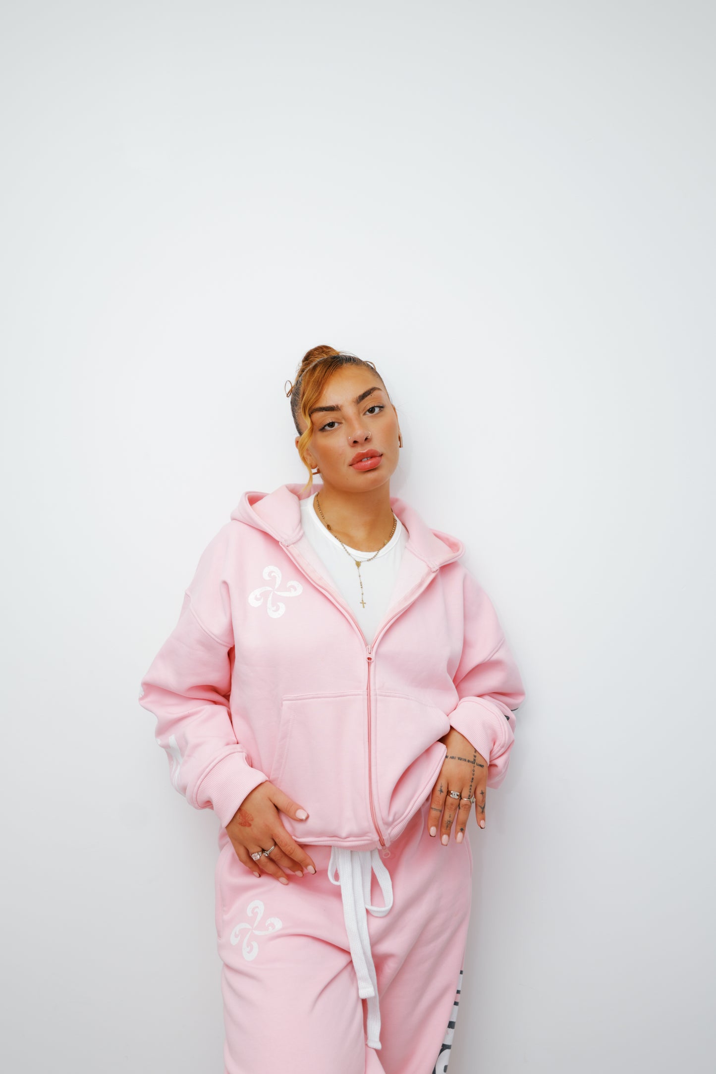 TRUEWAVE PINK ZIP HOODIE