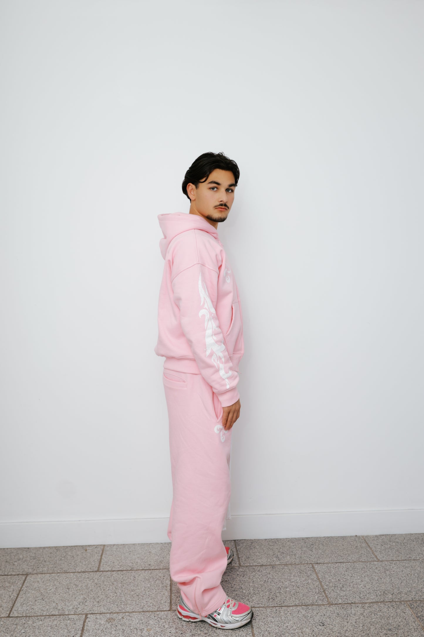 TRUEWAVE PINK ZIP SWEATPANTS