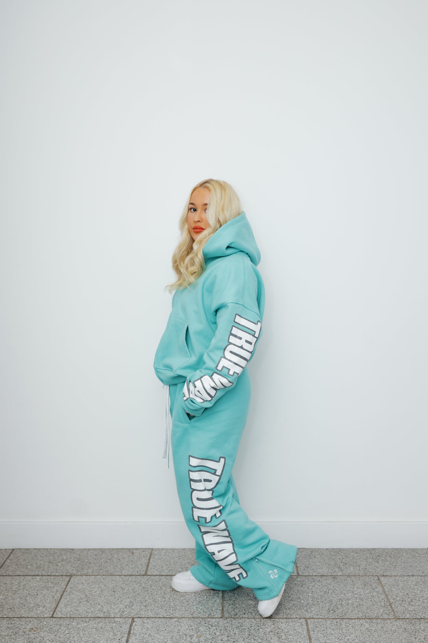 TRUEWAVE MINT/AQUA GREEN ZIP SWEATPANTS