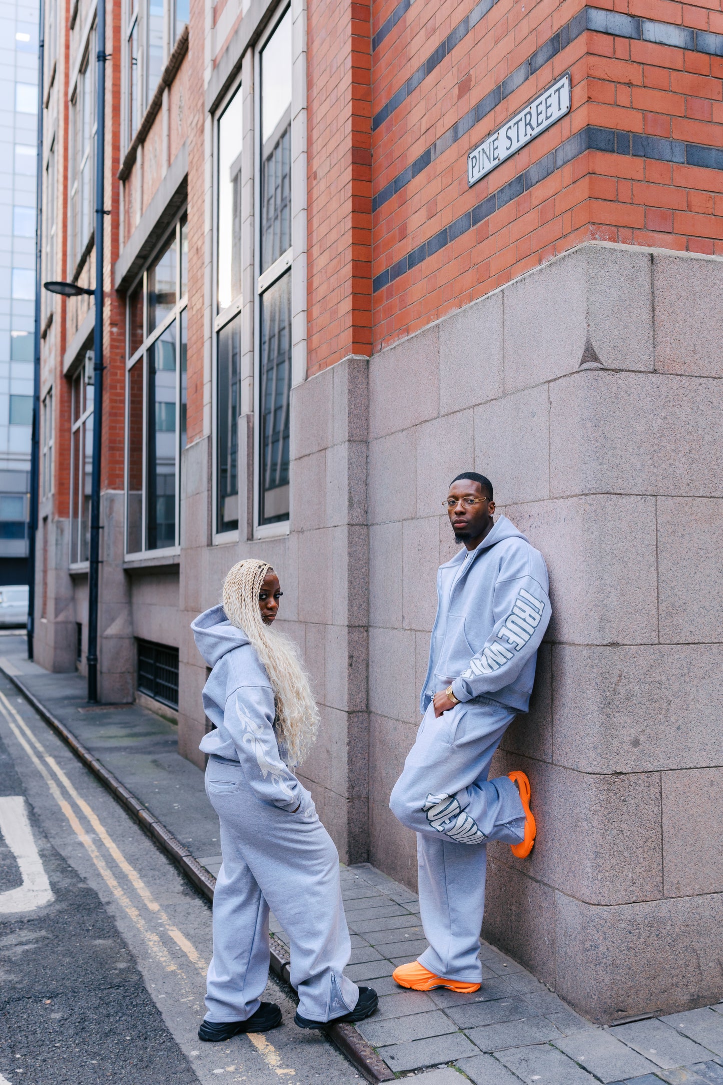 TRUEWAVE GREY ZIP SWEATPANTS