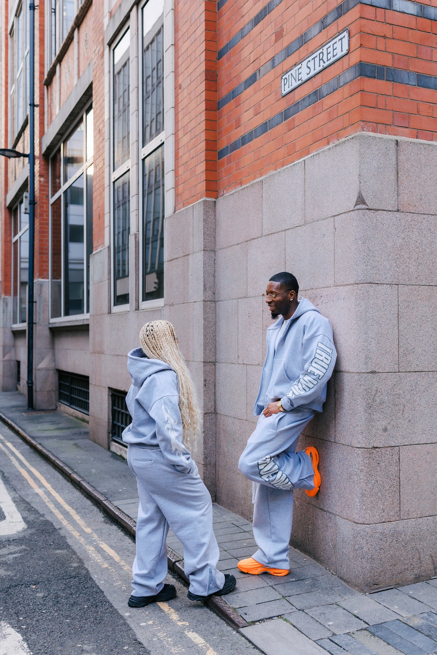 TRUEWAVE GREY ZIP SWEATPANTS