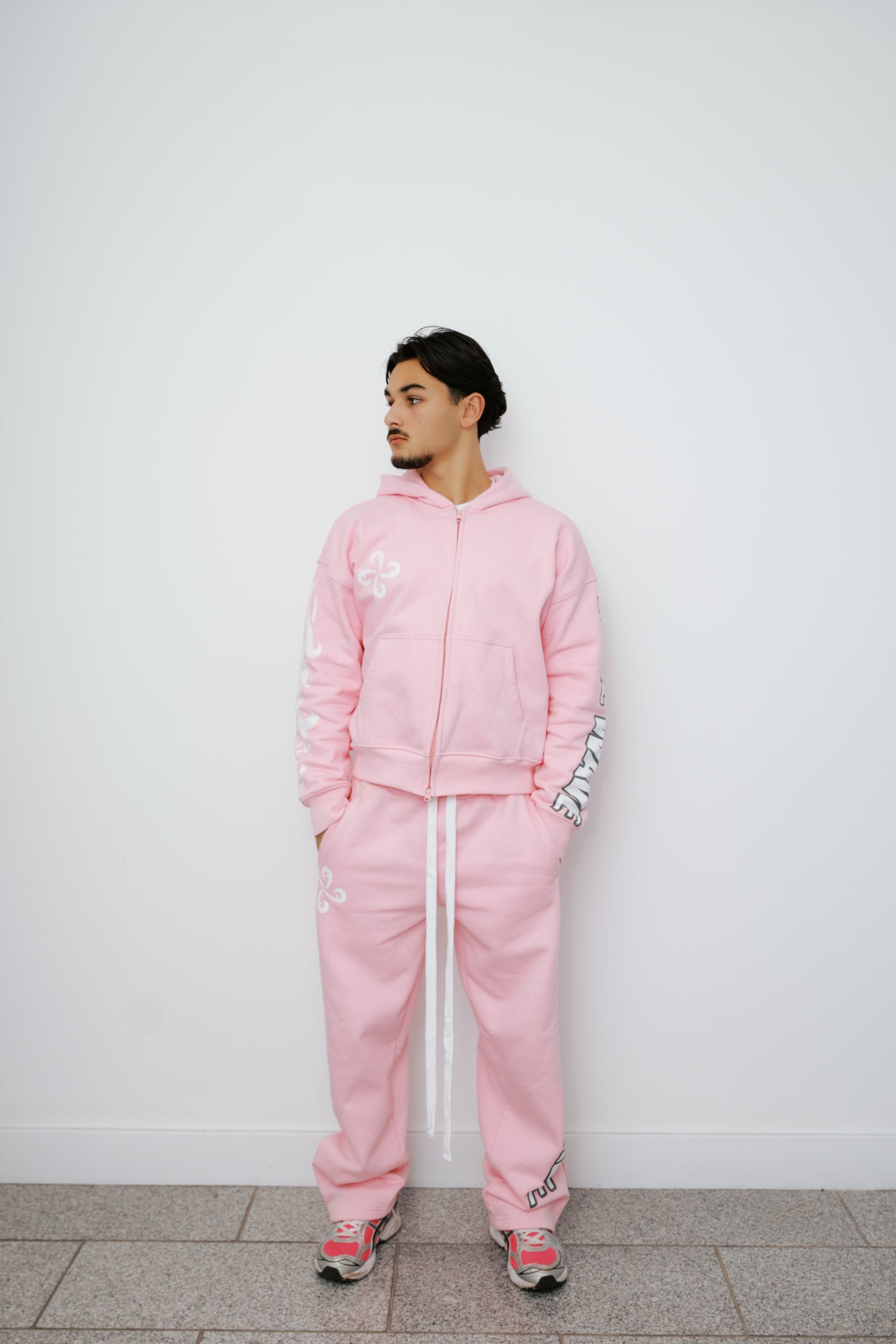 TRUEWAVE PINK ZIP HOODIE