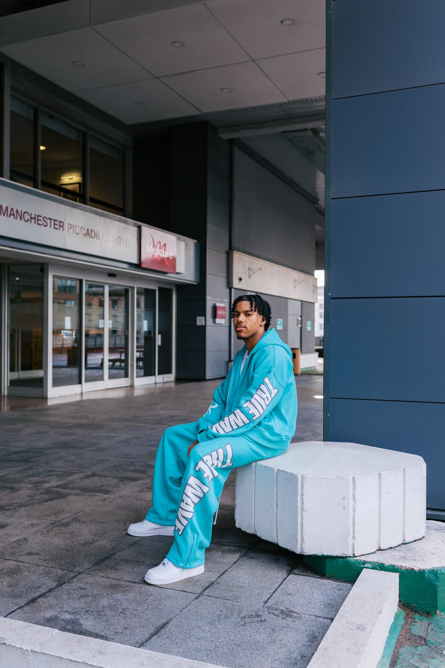 TRUEWAVE MINT/AQUA GREEN ZIP SWEATPANTS