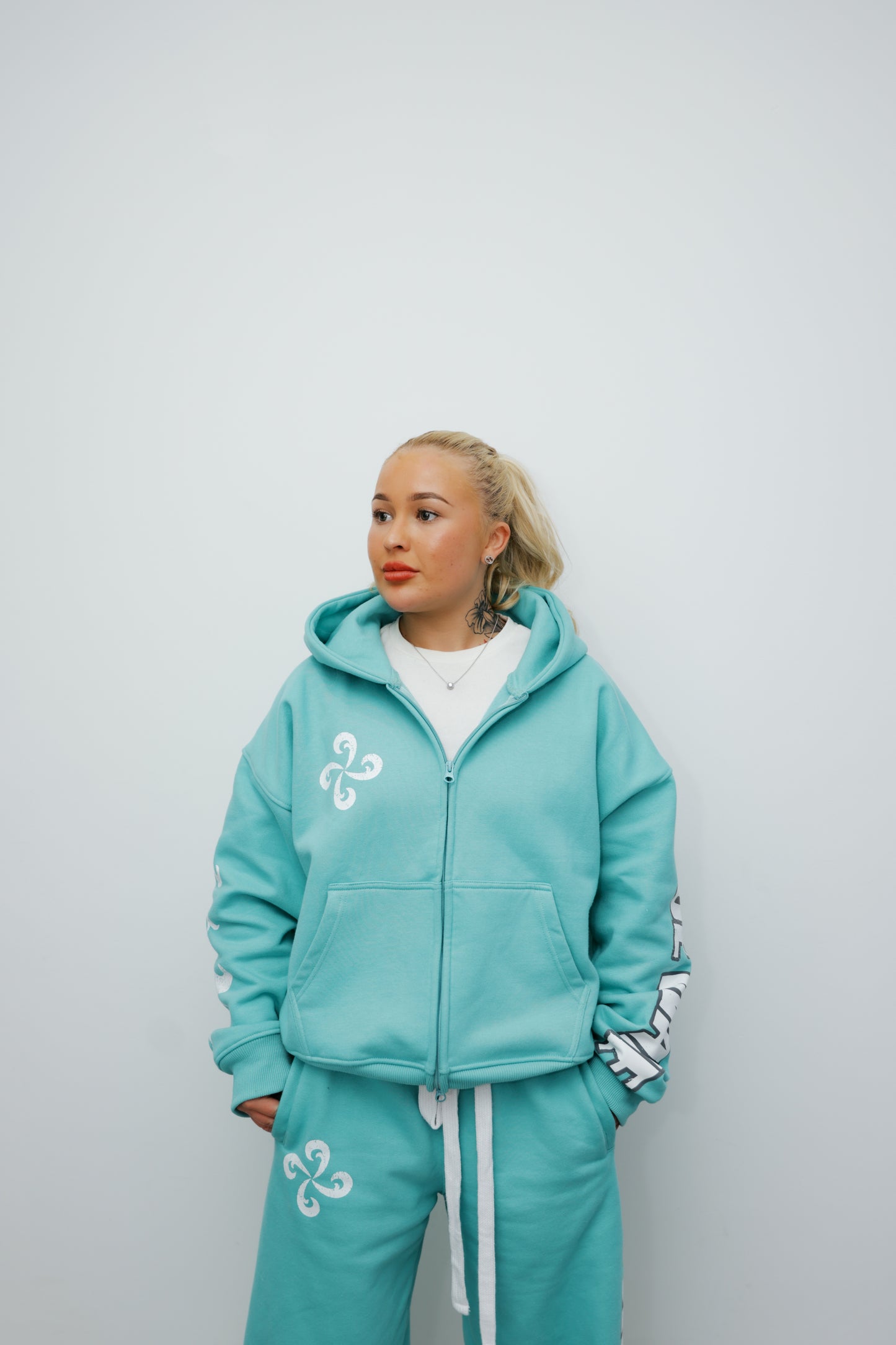 TRUEWAVE MINT/AQUA GREEN ZIP HOODIE