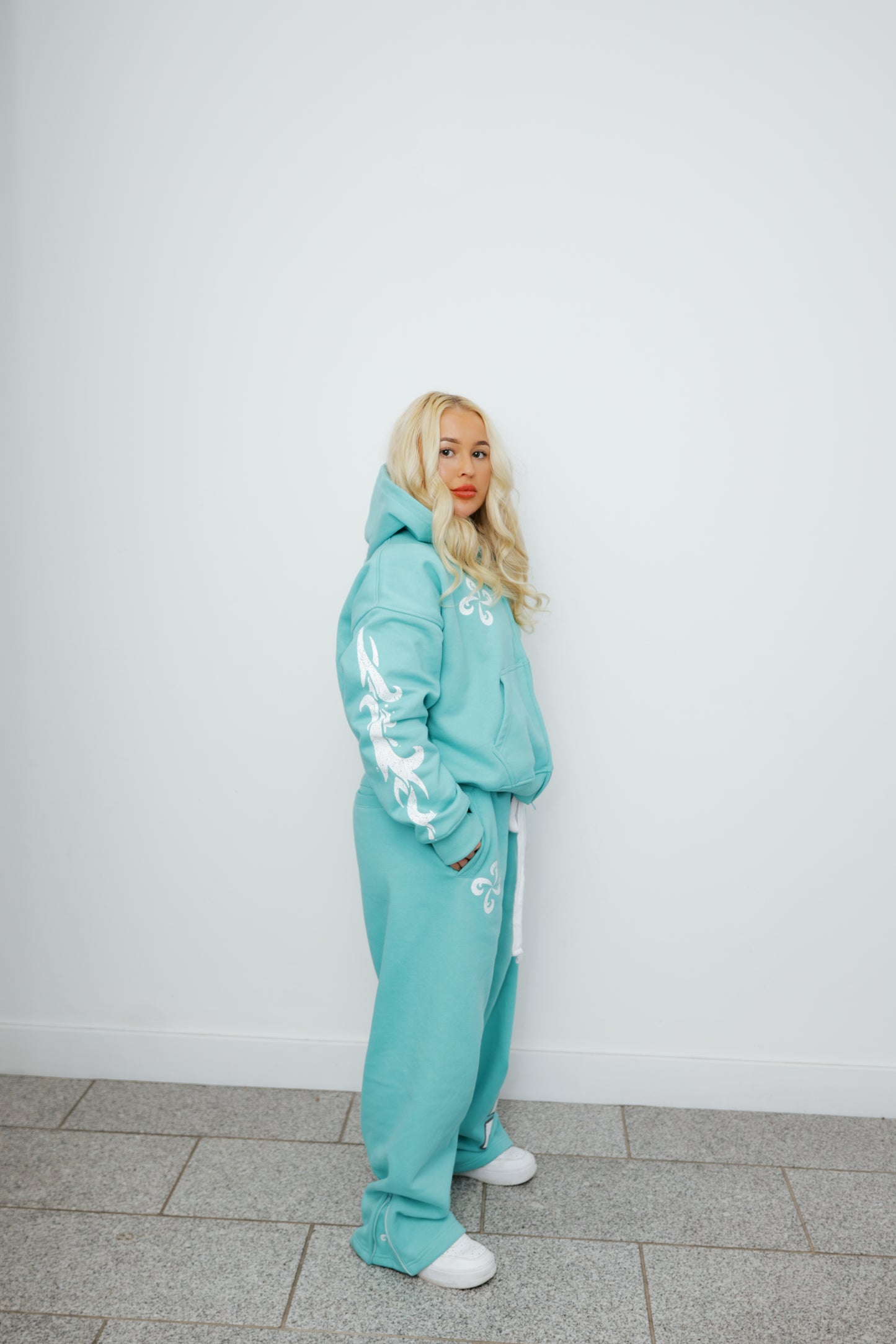 TRUEWAVE MINT/AQUA GREEN ZIP SWEATPANTS