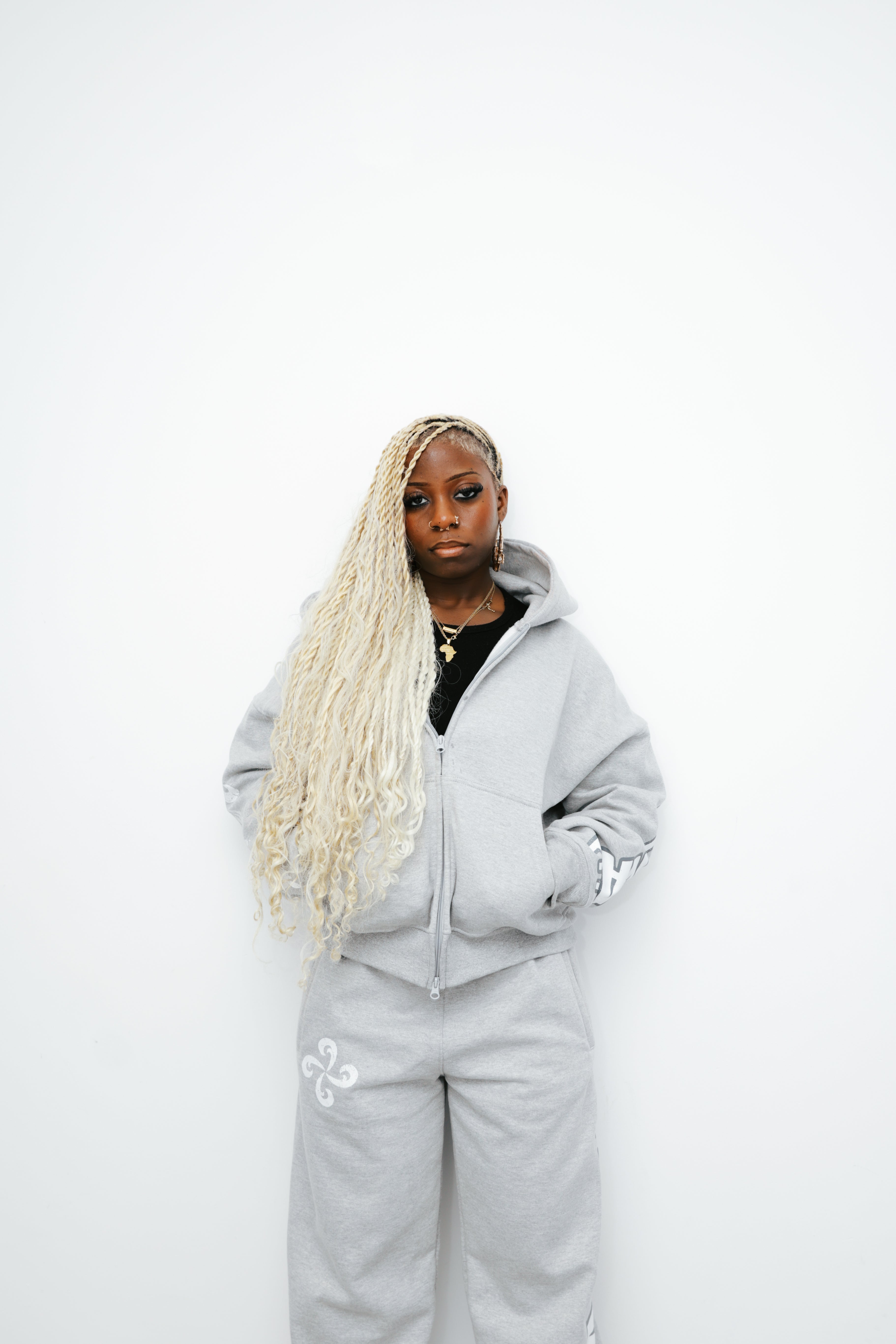 TRUEWAVE GREY ZIP HOODIE – TrueWave