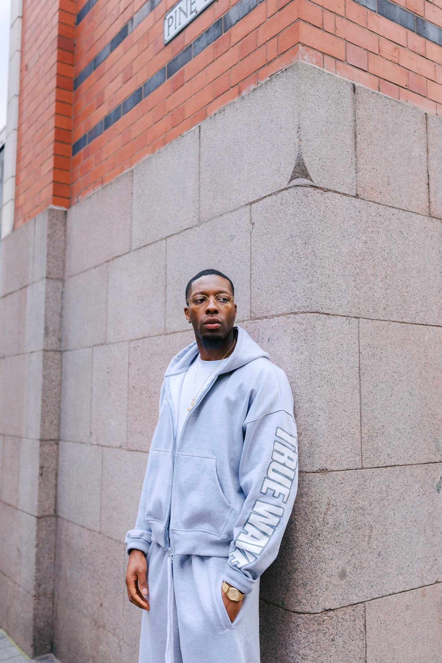 TRUEWAVE GREY ZIP HOODIE