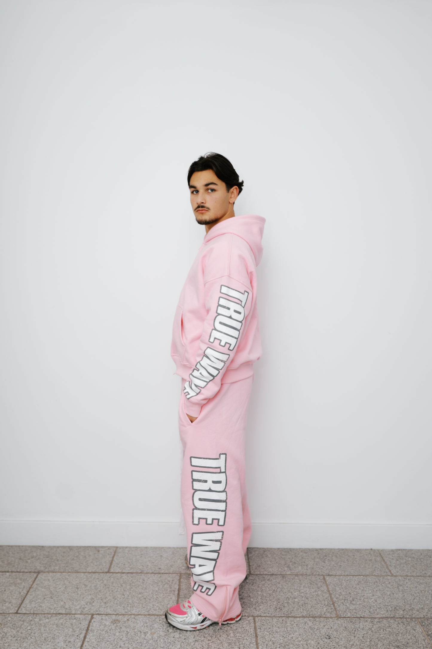TRUEWAVE PINK ZIP SWEATPANTS
